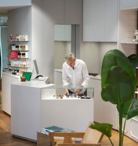 Por que o mobiliário para loja garante ambientes elegantes e eficientes?